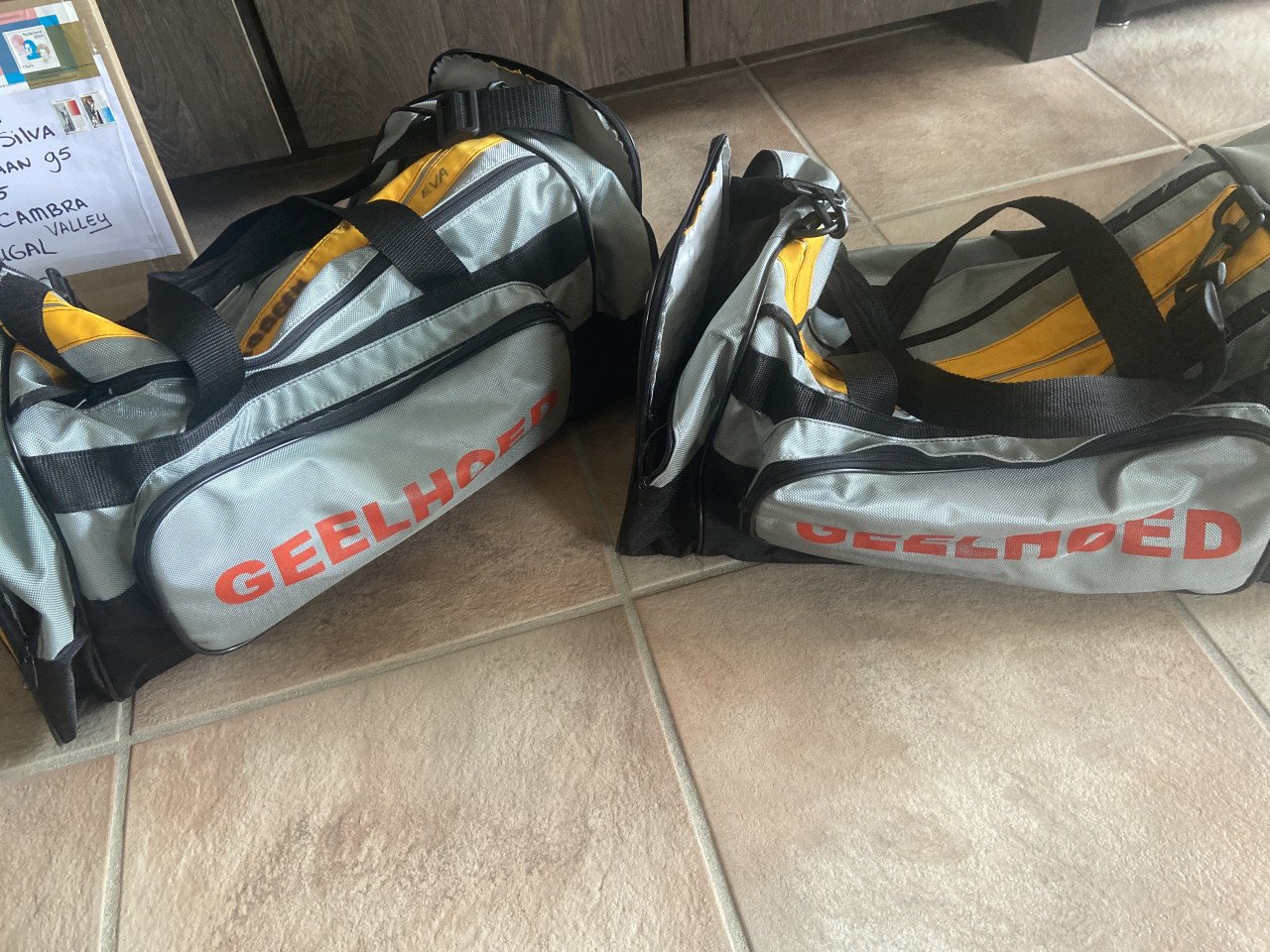 Sporttas geelhoed