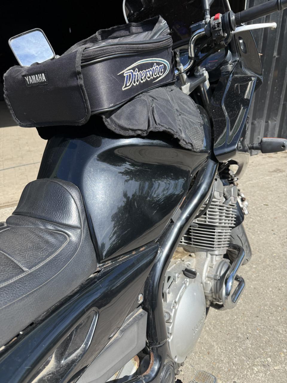 Yamaha XJ900S Diversion