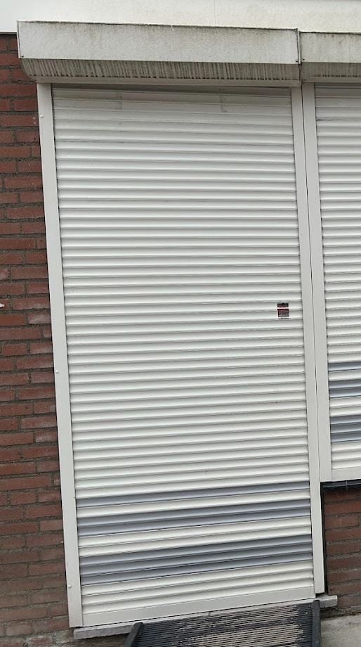 Elektrisch rolluik 109 x256 cm