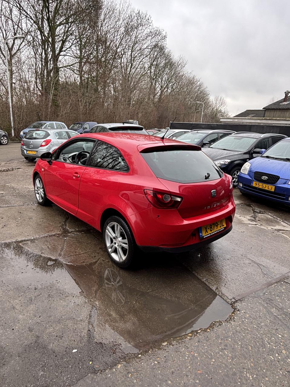 Seat Ibiza met een jaar apk!