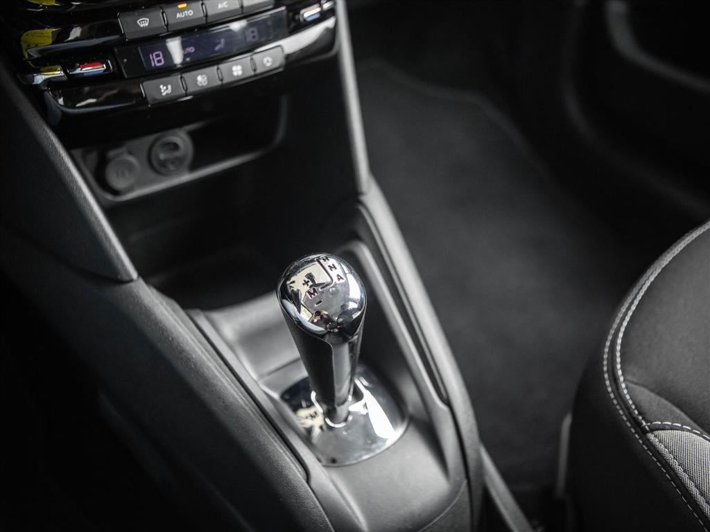 Peugeot 208 1.2 e-vti 82pk 5d envy automaat
