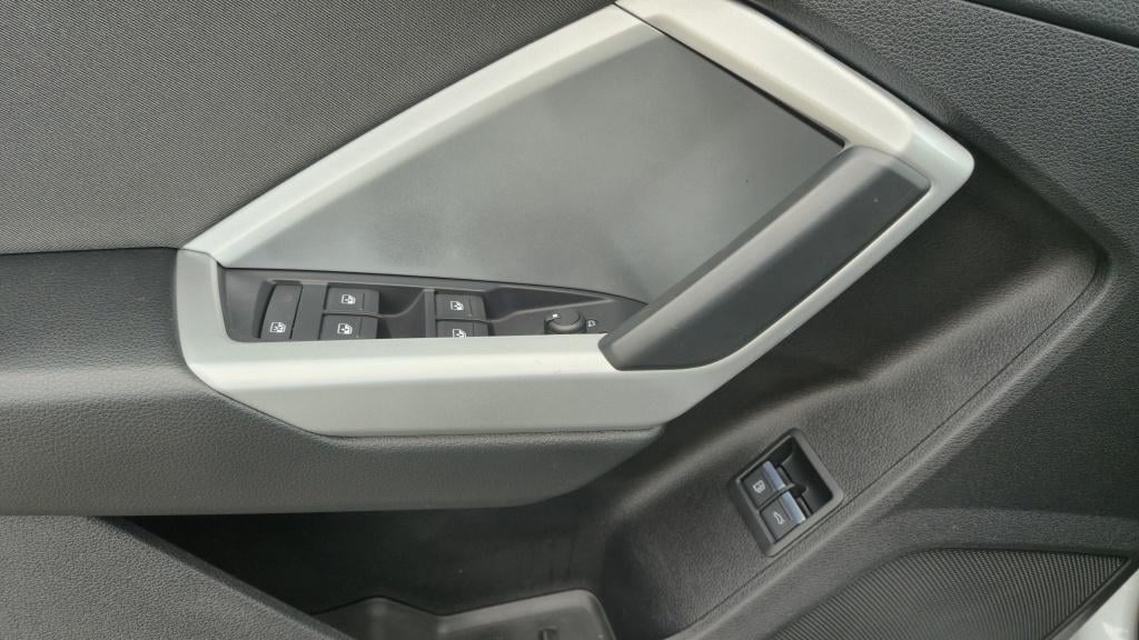 Audi Q3 45 tfsi e edition