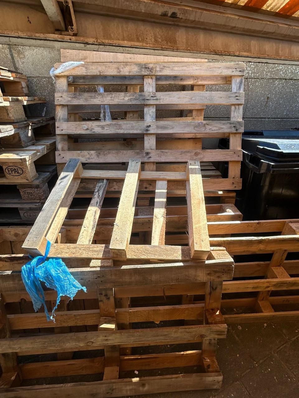 Gratis af te halen hout pallets (geen Euro pallets)