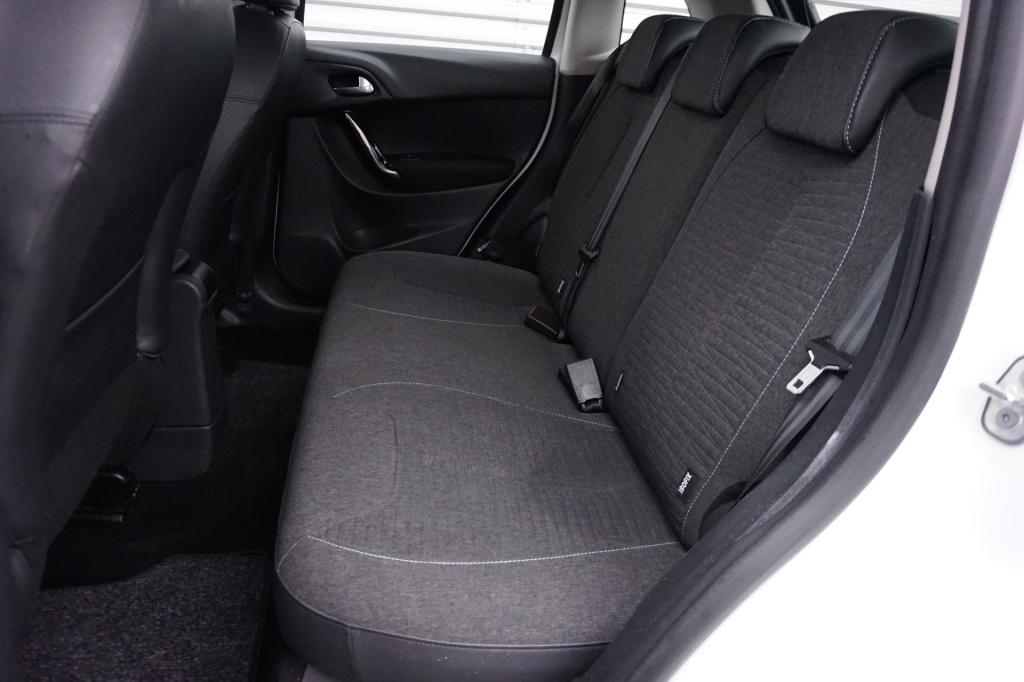 Citroen C3 1.0 puretech collection climate / navi / cruise / dab / stoelver