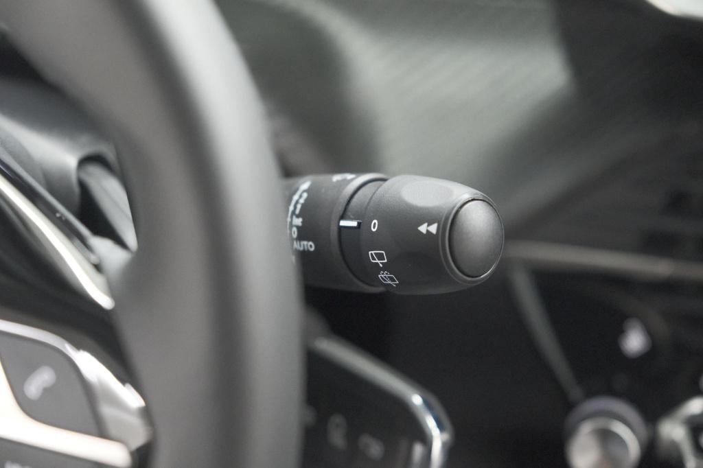 Peugeot 208 hybrid 110 e-dcs6 allure | stoelverwarming | apple carplay | pa