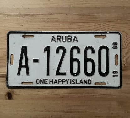 Te koop verschillende autokentekenplaten