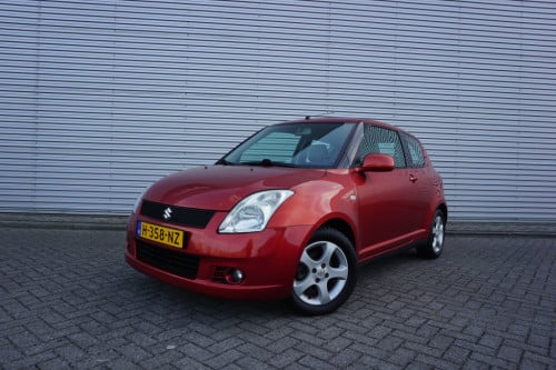 Suzuki Swift 1.5 comfort airco / elektr. ramen / stoelverwarming / lm velge