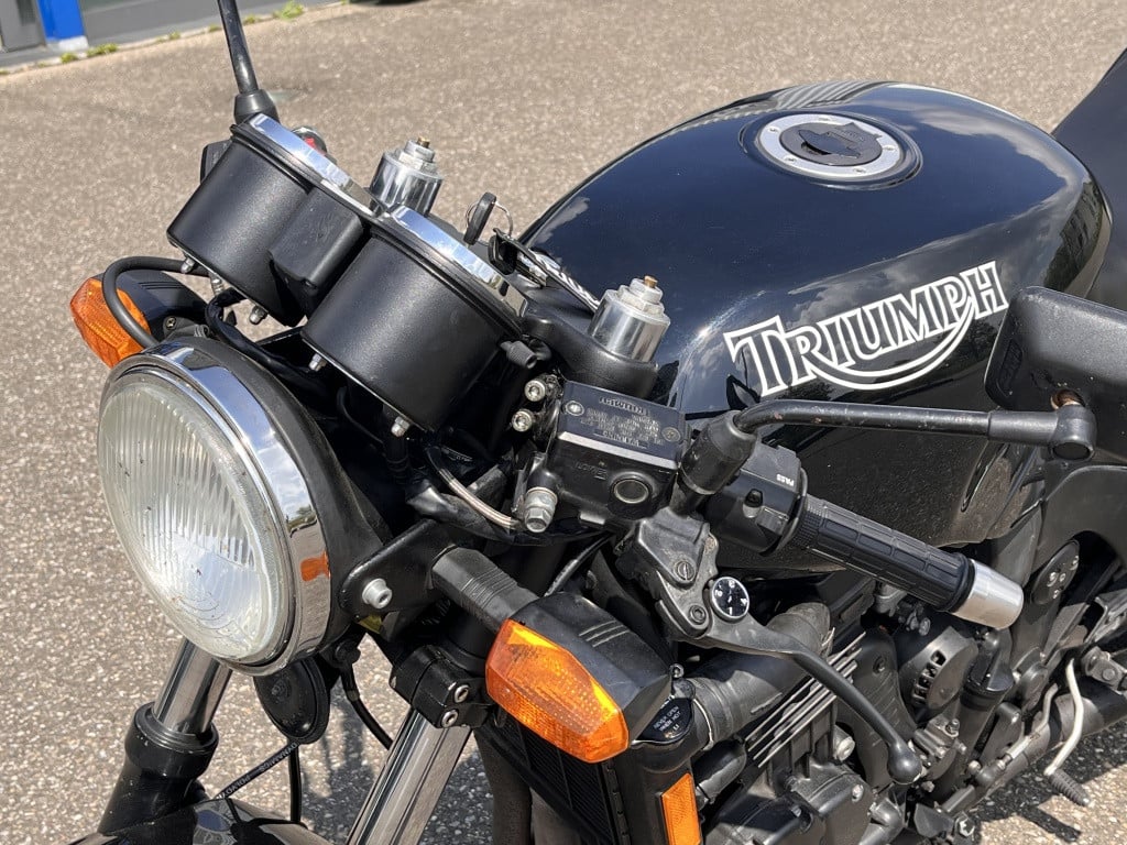 Triumph Speed Triple tour t300