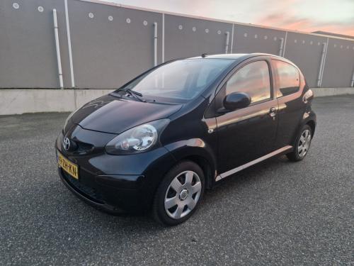 Toyota Aygo 1.0-12V +