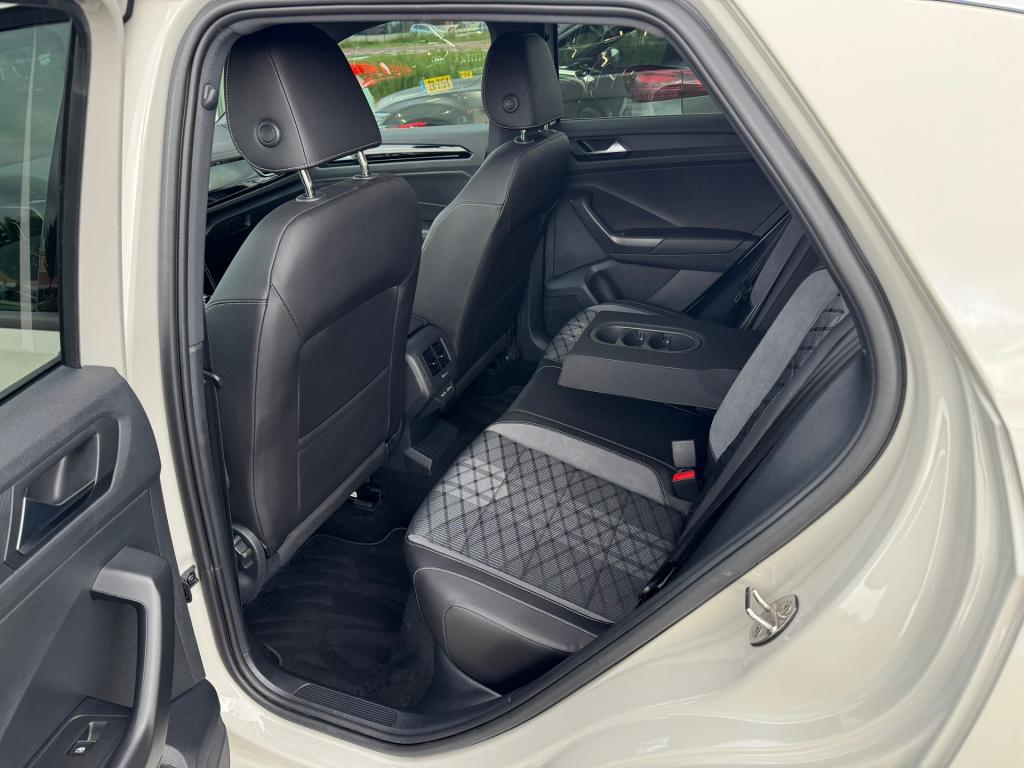 Volkswagen T-roc 1.5 tsi r-line edition automaat,elektrische achterklep,ach