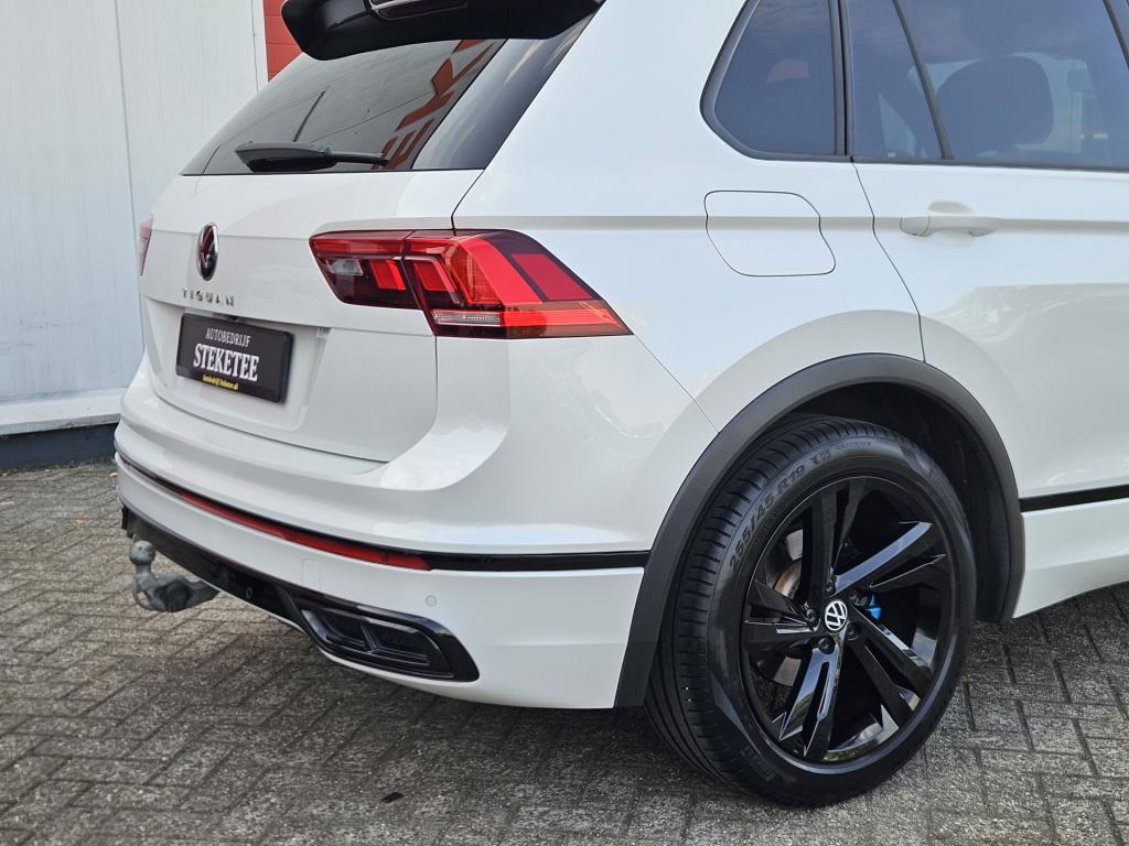 Volkswagen Tiguan 1.5 tsi r-line business+ | pano | elek. trekhaak rijklaar