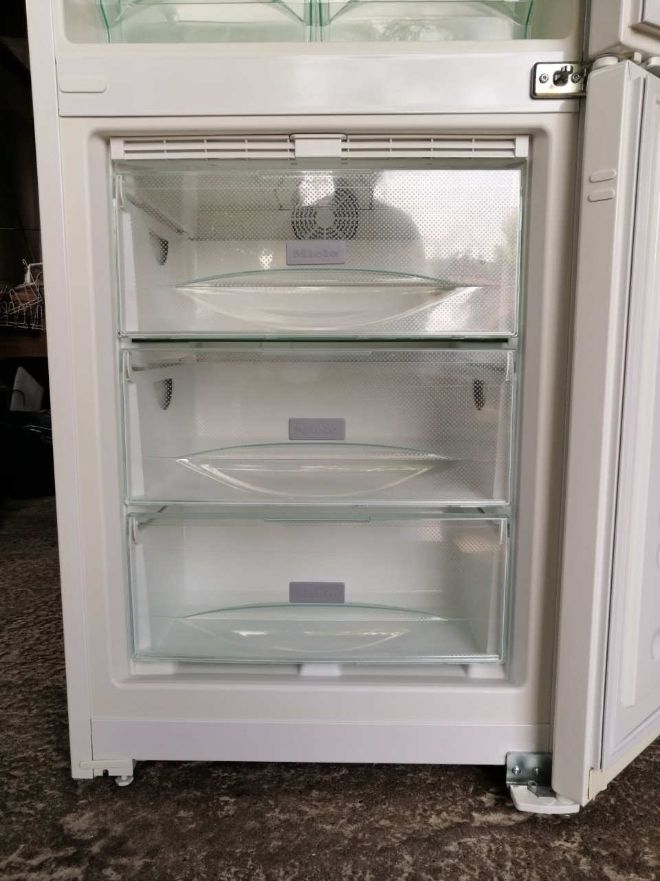 Miele No Frost   koel vries kast