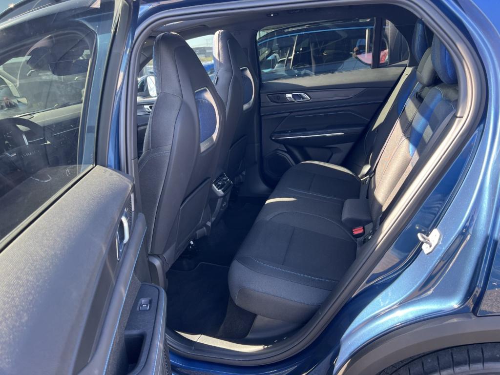 Lynk & Co 01 1.5 261pk phev 7dcth , pano dak , 360gr camera , carplay