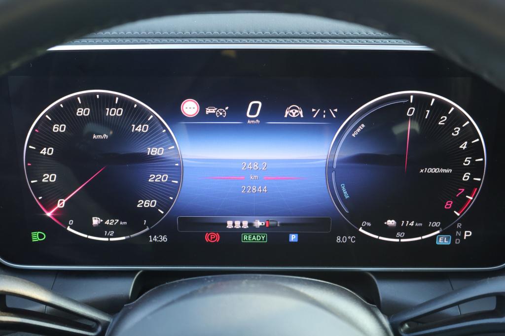 Mercedes-Benz Glc 300e 4matic amg line l techniek pakket l luchtvering l pa