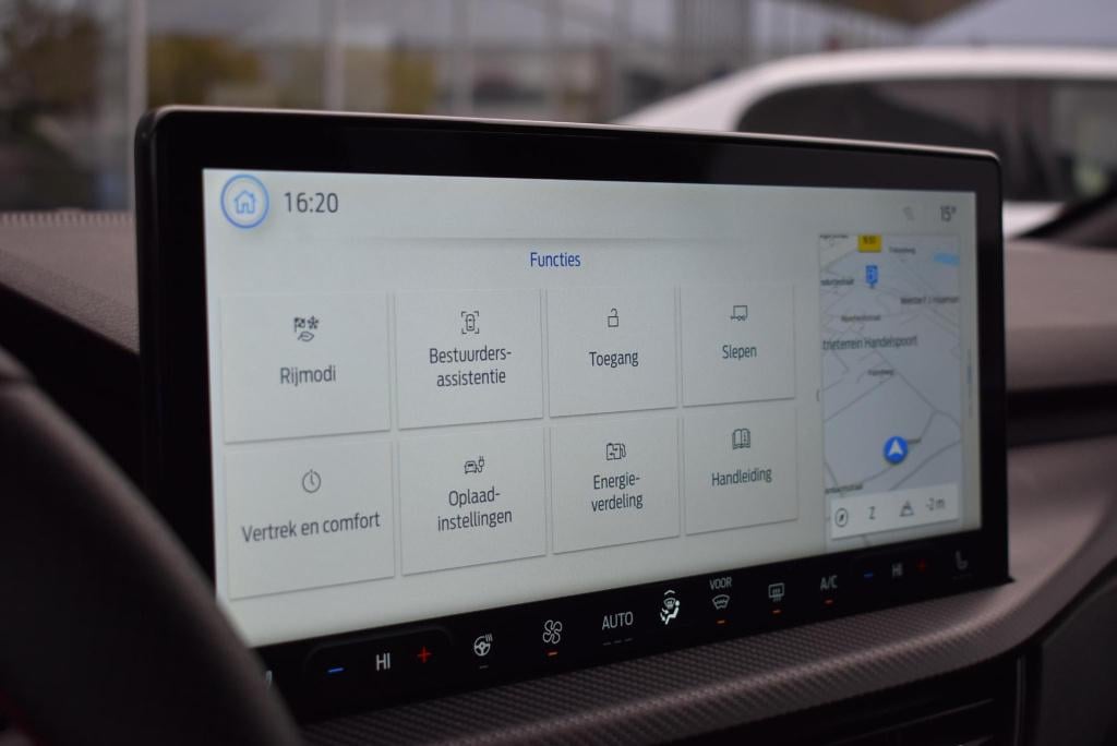 Ford Kuga 2.5 phev st-line x | climate control | adaptieve cruise control |