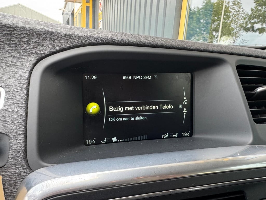 Volvo V60 2.4 d6 tw.en. r-des. automaat