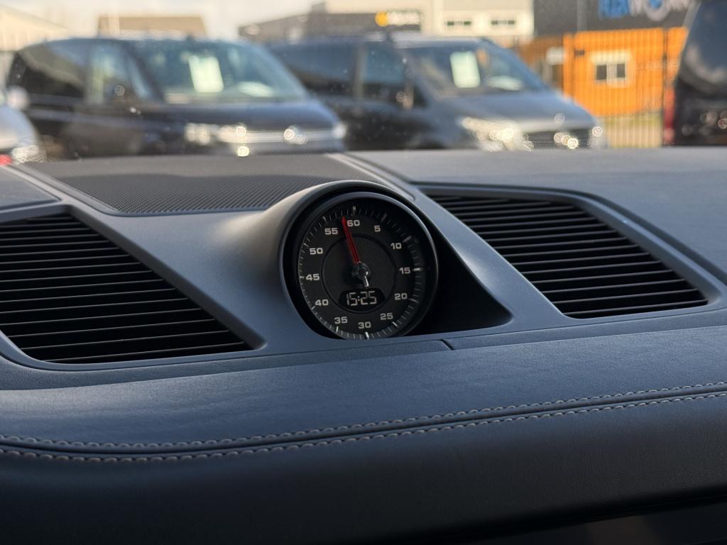 Porsche Cayenne 3.0 | sportdesign | pano | sportchrono | luchtvering | acc 
