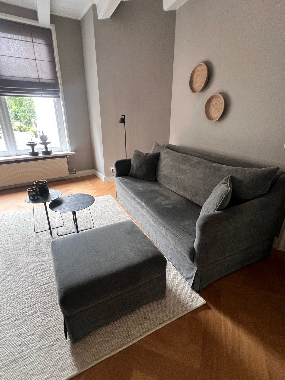 Bankstel + fauteuil + hocker