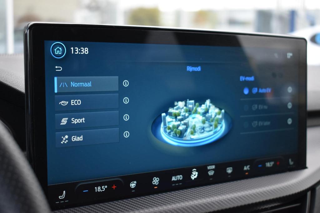 Ford Kuga 2.5 phev st-line x | climate control | adaptive cruise control | 