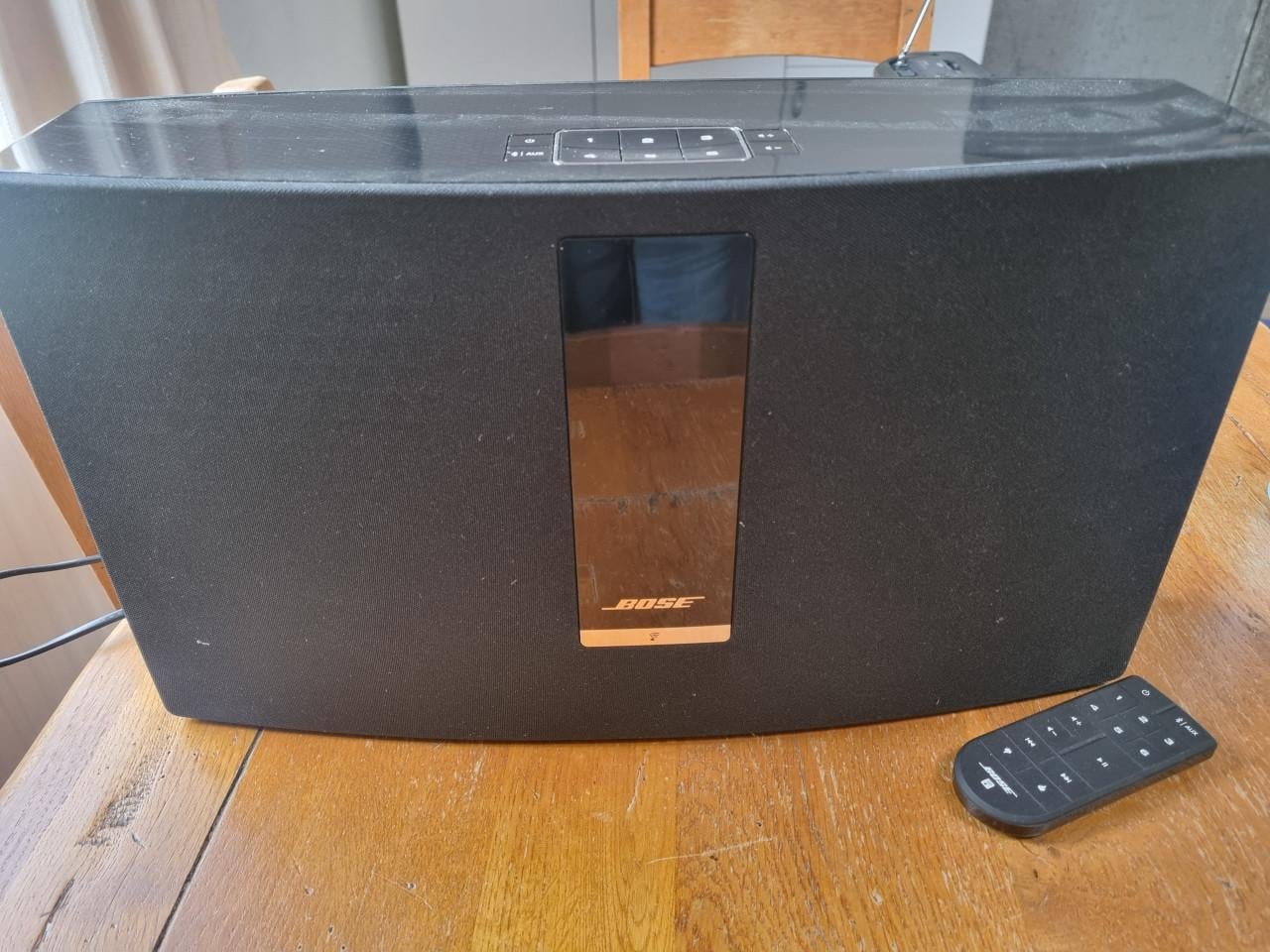 Bose soundtouch 30