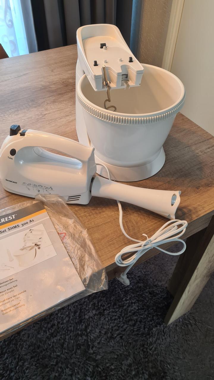 SILVER CREST- Handmixer set- 220V-300W- compleet