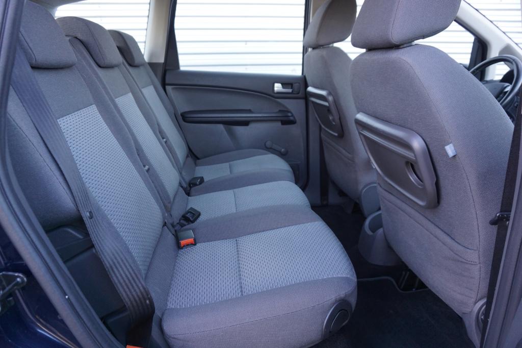 Ford C-max focus 1.6-16v futura airco / elektr. ramen / cruise / trekhaak /