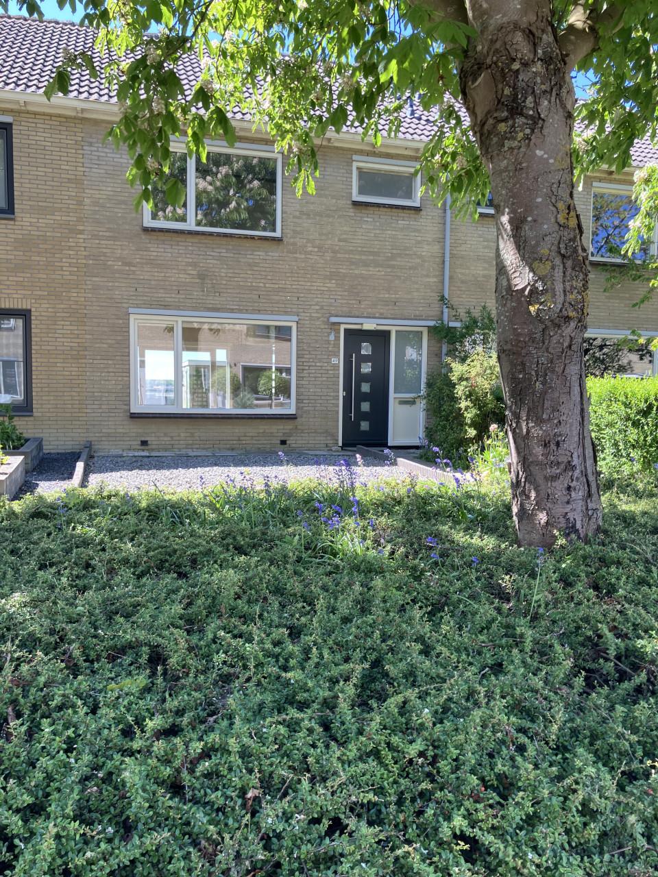 Tijdelijk te huur: Ruime eengezinswoning met 4 slaapkamers in Koudekerke