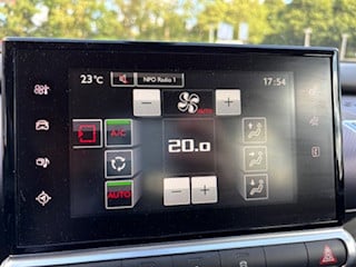 Citroen C4 Cactus e-thp 110pk shine navigatie | trekhaak afn. kogel | parke