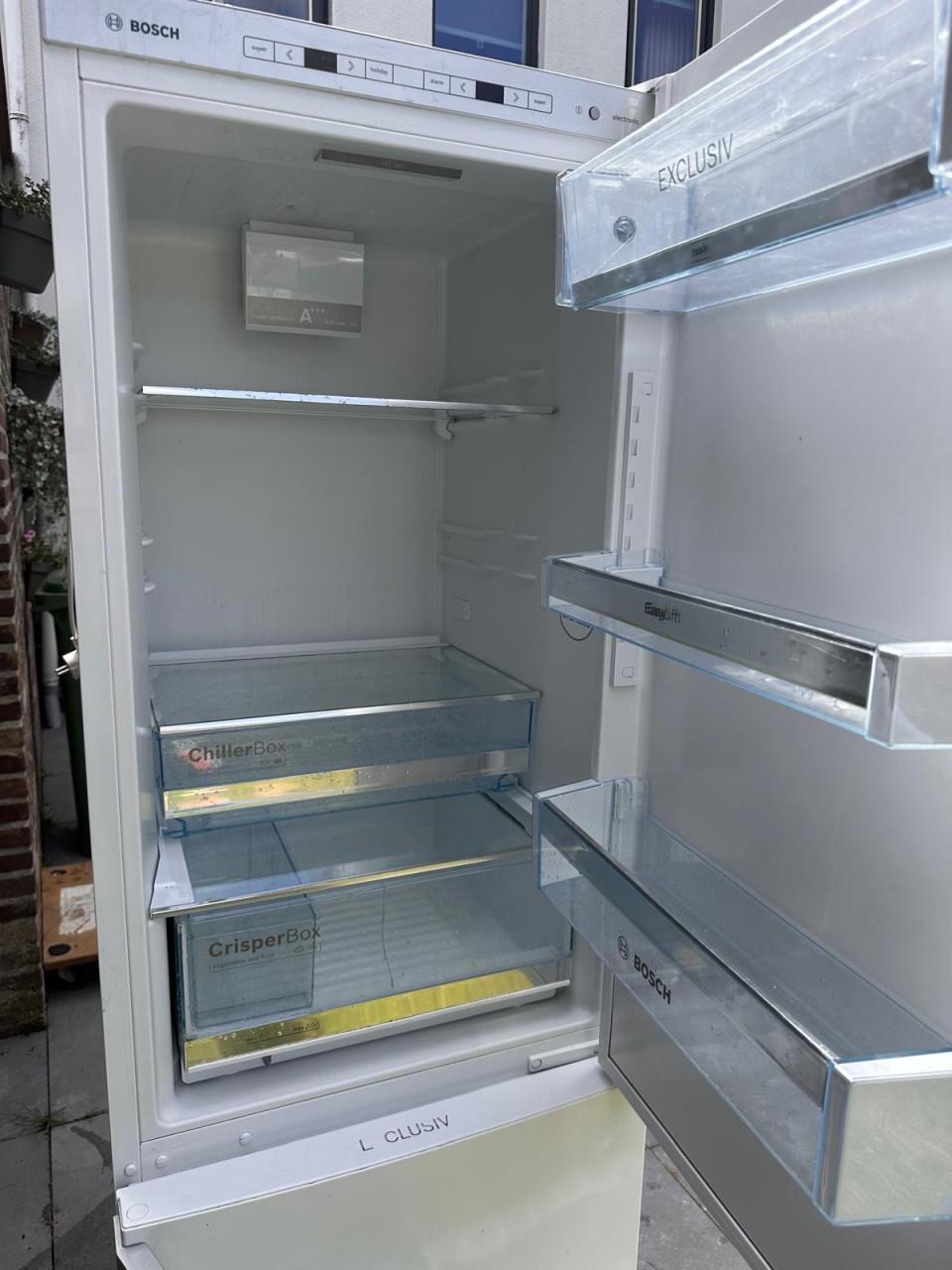 Bosch koel-vriescombinatie – KGE36EW43/03