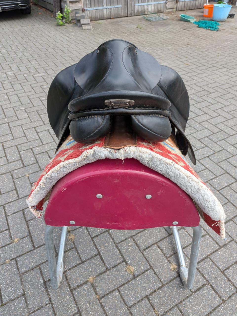 Zadel stubben en Kieffer