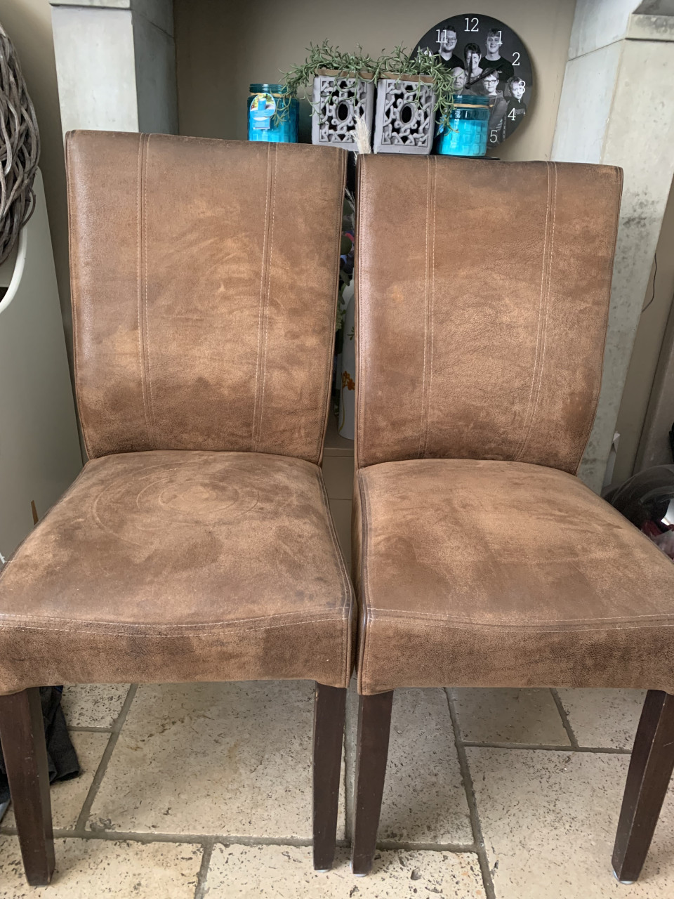 2 stoelen