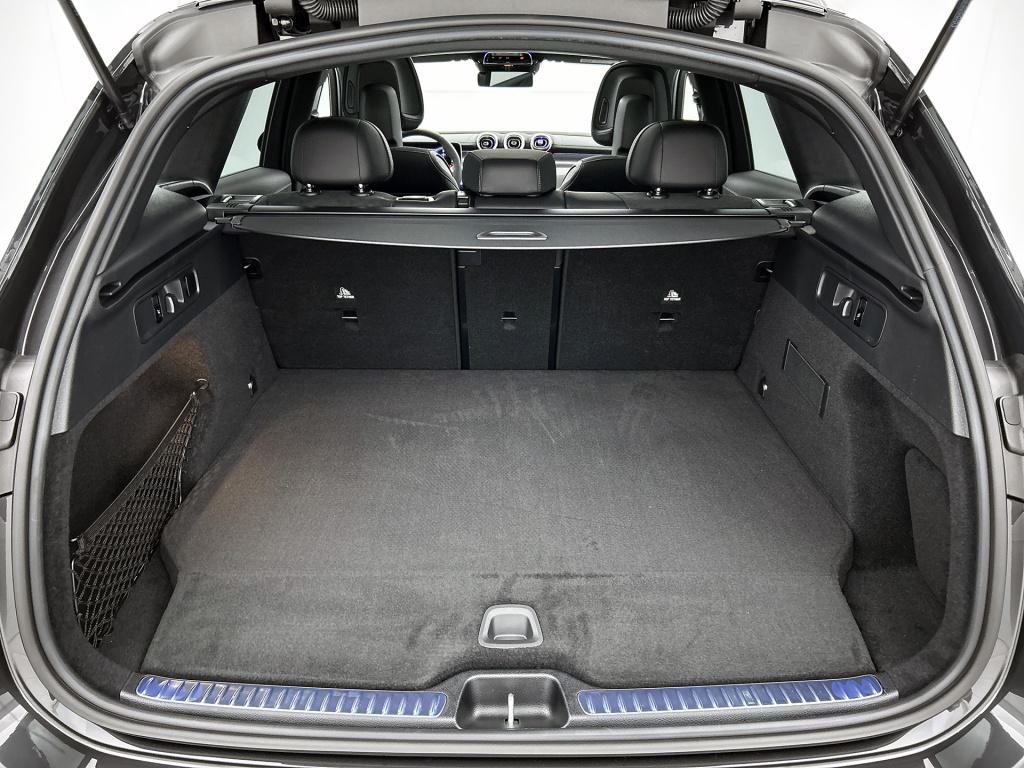 Mercedes-Benz Glc 300e 4matic sport edition | trekhaak | nightpakket | amg 