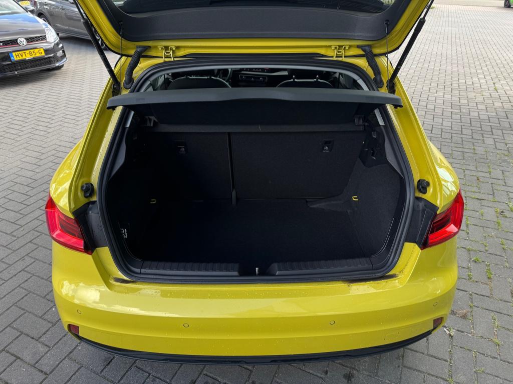 Audi A1 Sportback 25 tfsi edition s- line * carplay * led * automaat