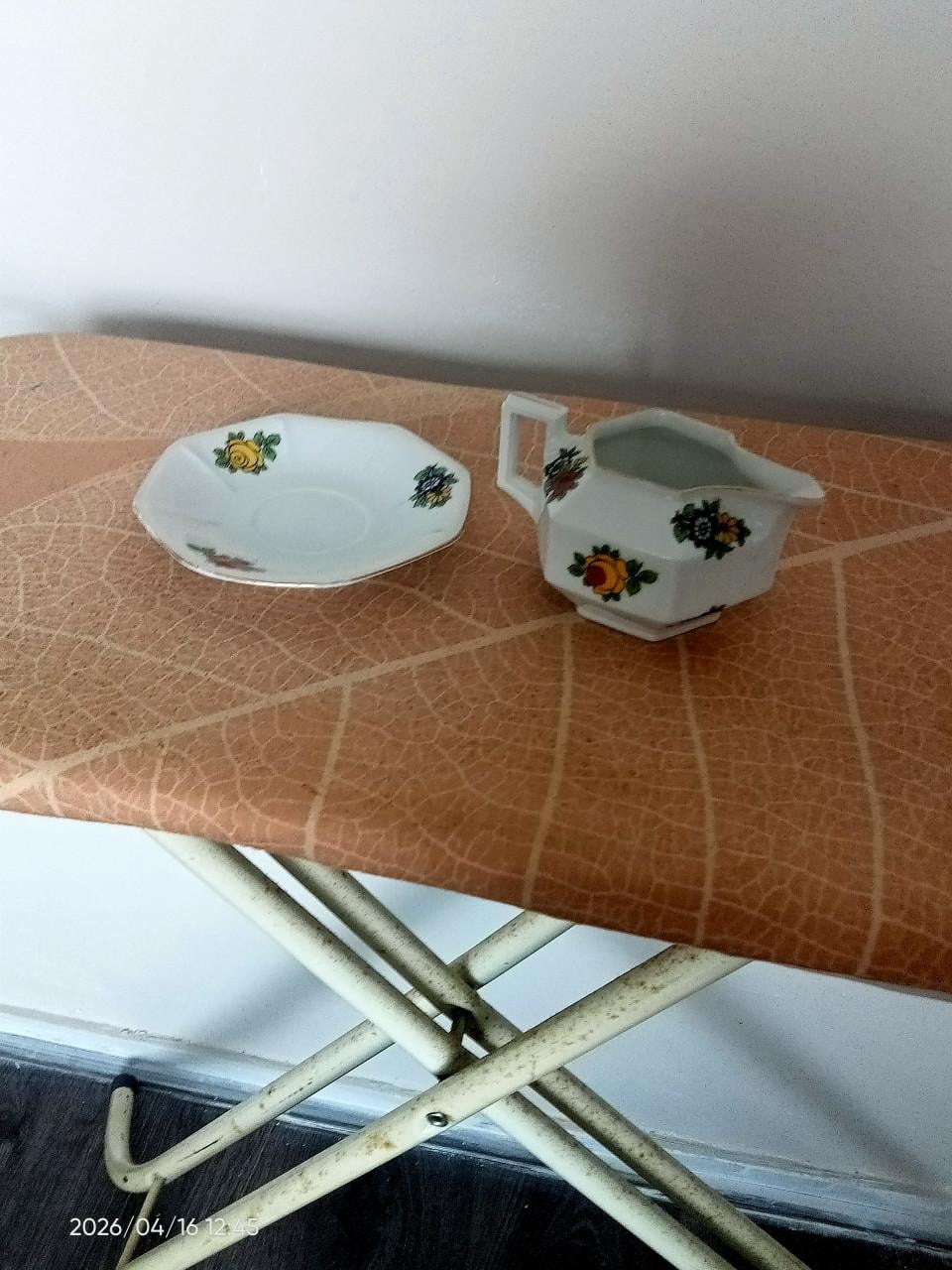 Vintage Melk kannetje met bordje