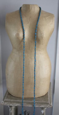 Ketting turqaise -grijze steentjes
