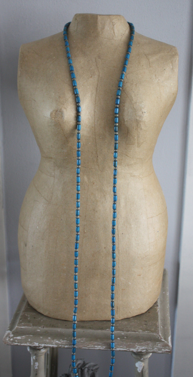 Ketting turqaise -grijze steentjes