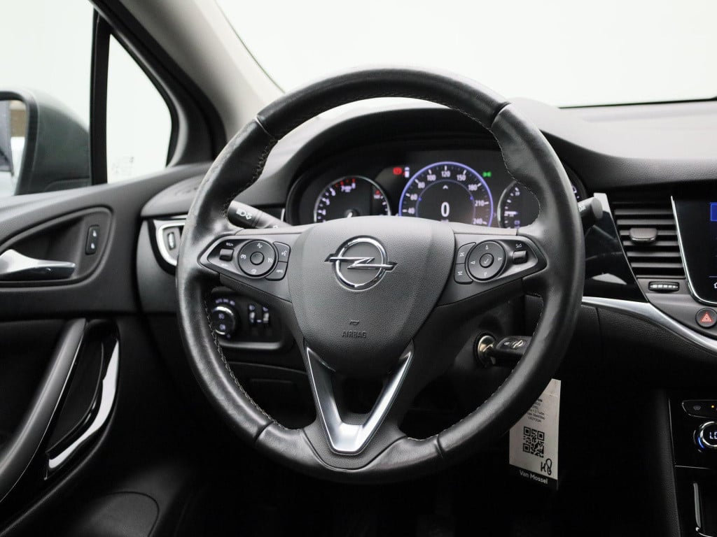 Opel Astra 1.2 edition | lmv | parkeer sensoren | climate control | dab | s