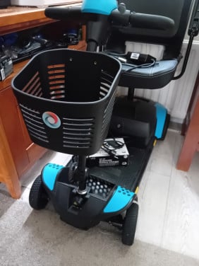 Scootmobiel  niuew  inklapbaar