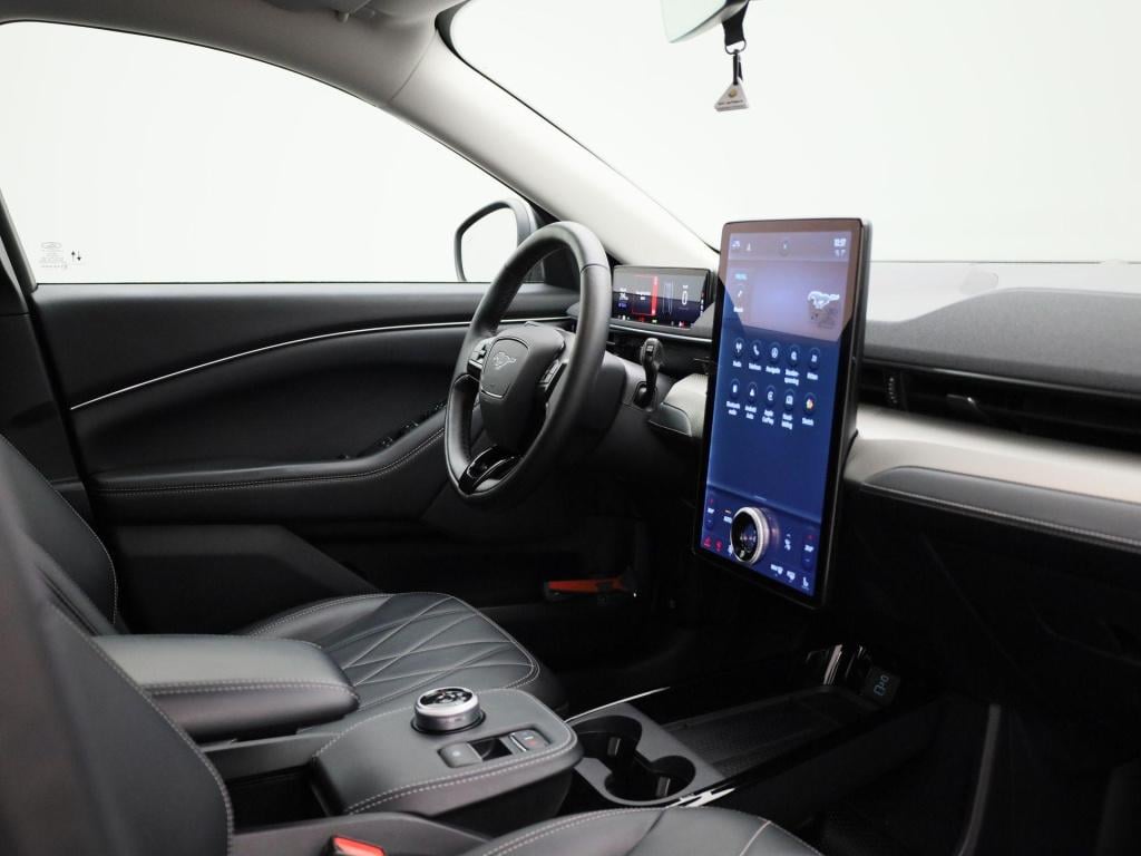 Ford Mustang Mach-e rwd 75 kwh adapt. cruise control - leren bekleding
