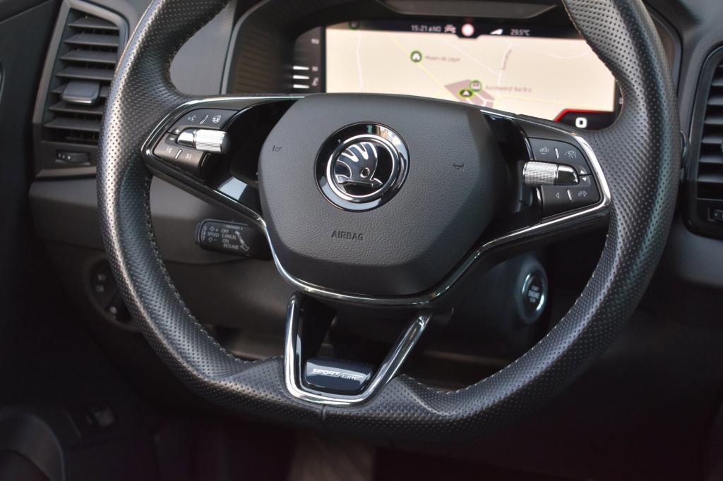 Skoda Karoq 1.5 tsi act sportline | trekhaak | steel grey | adaptieve cruis