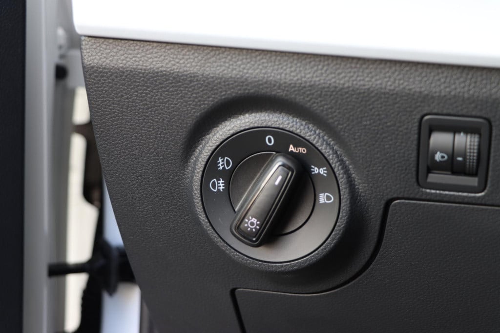 Seat Arona 1.0 ecotsi style business connect