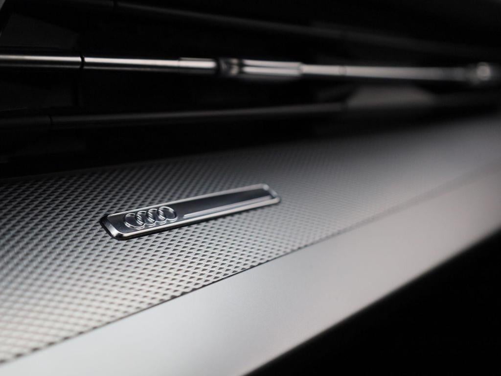 Audi A3 sportback 35 tfsi s edition | automaat | stoelverwarming | s-line s