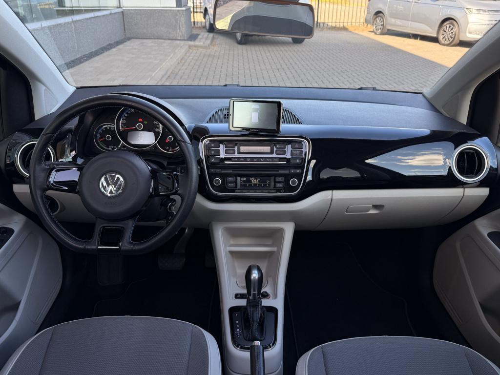 Volkswagen E-up! | pano | stoelverwarming | voorruitverwarming | cruise | d
