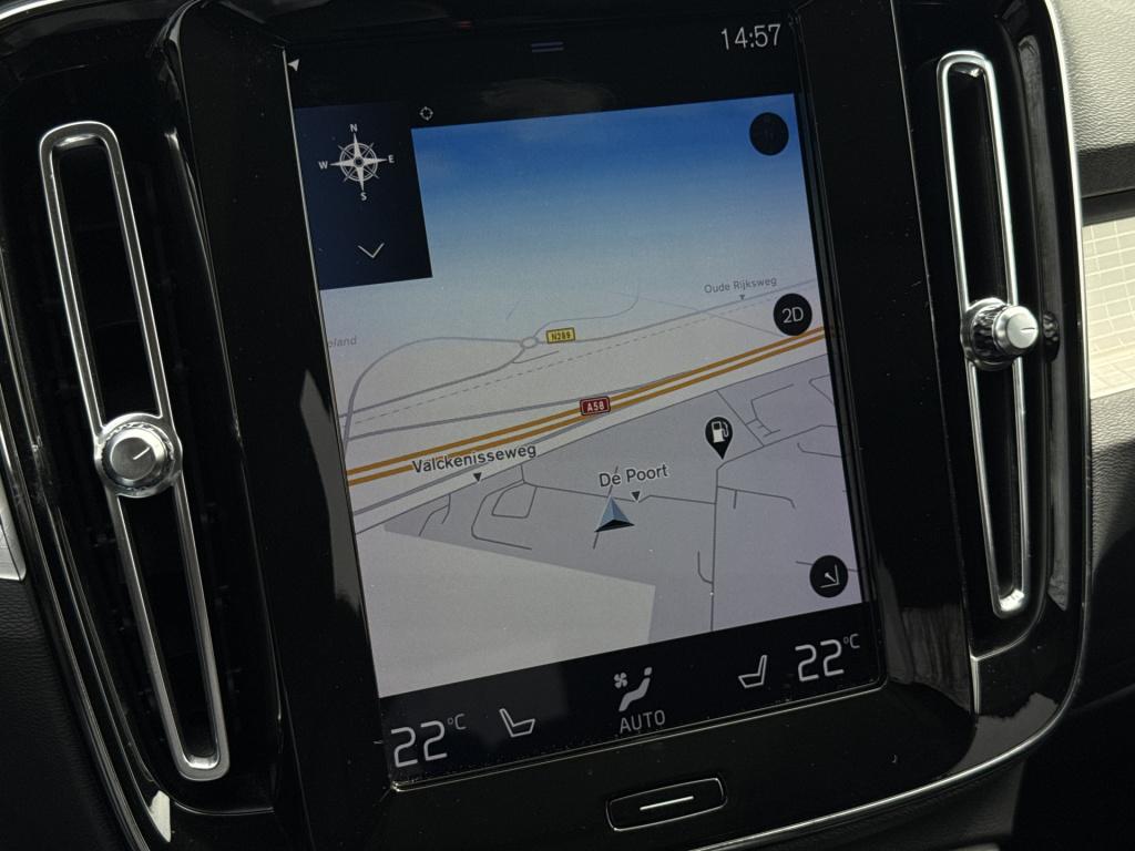 Volvo XC40 2.0 t5 awd intro edition | nl-auto | vol opties | pano | trekhaa