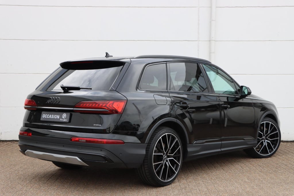 Audi Q7 55 tfsi e quattro pro line 380pk tiptronic