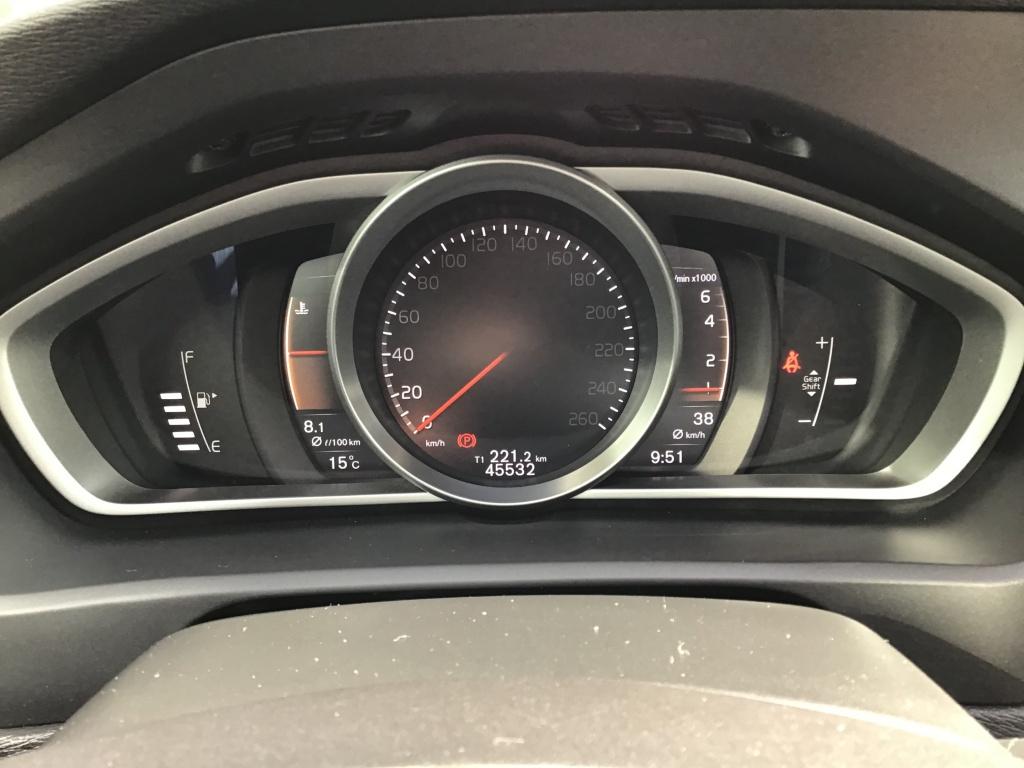 Volvo V40 cross country 2.0 t3 nordic+