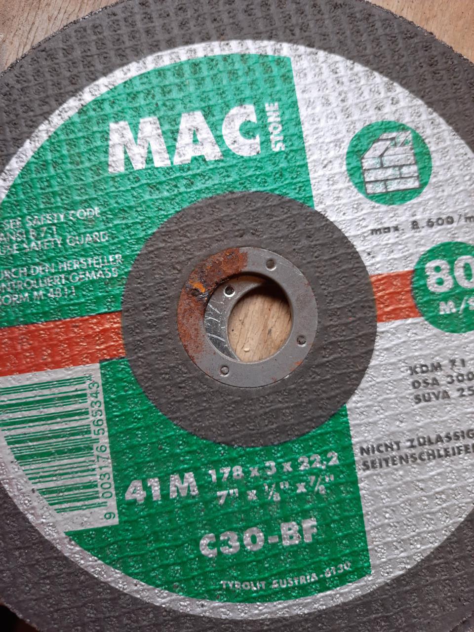 Partij slijpschijven diverse maten, zie foto’s.