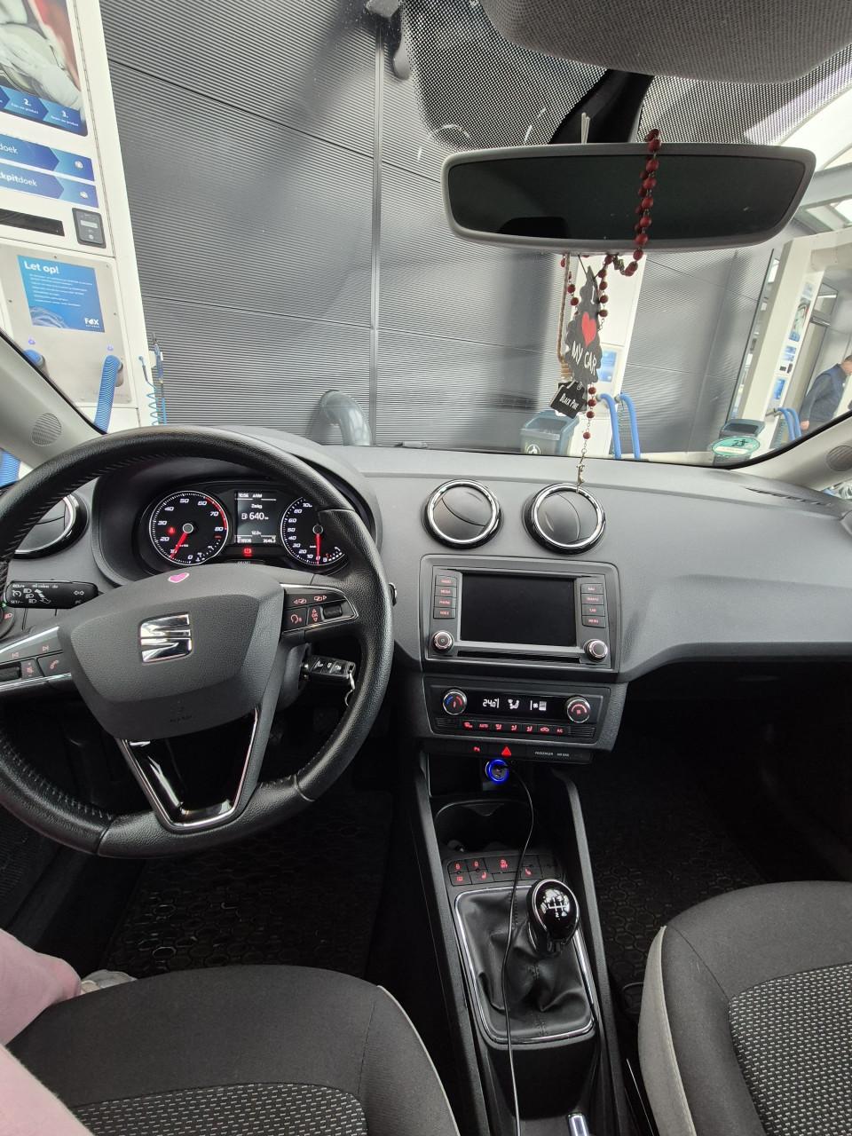 Seat ibiza 2015 1.0 benzinemotor