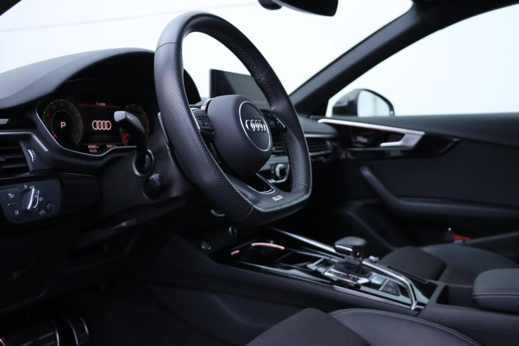 Audi A4 avant 40 tfsi s edition competition 204pk s tronic