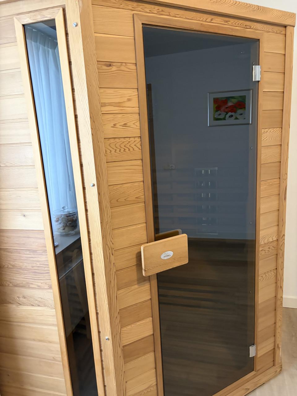 Sauna Nobel 150C red cedar   3 persoons 150 x 150 x 200